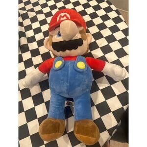 Super Mario Giant plush 24” 2020 Nintendo stuffed toy RARE